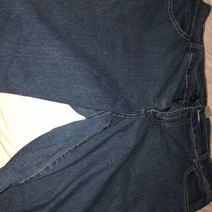 Faded Glory Women’s Burmuda shorts size 18